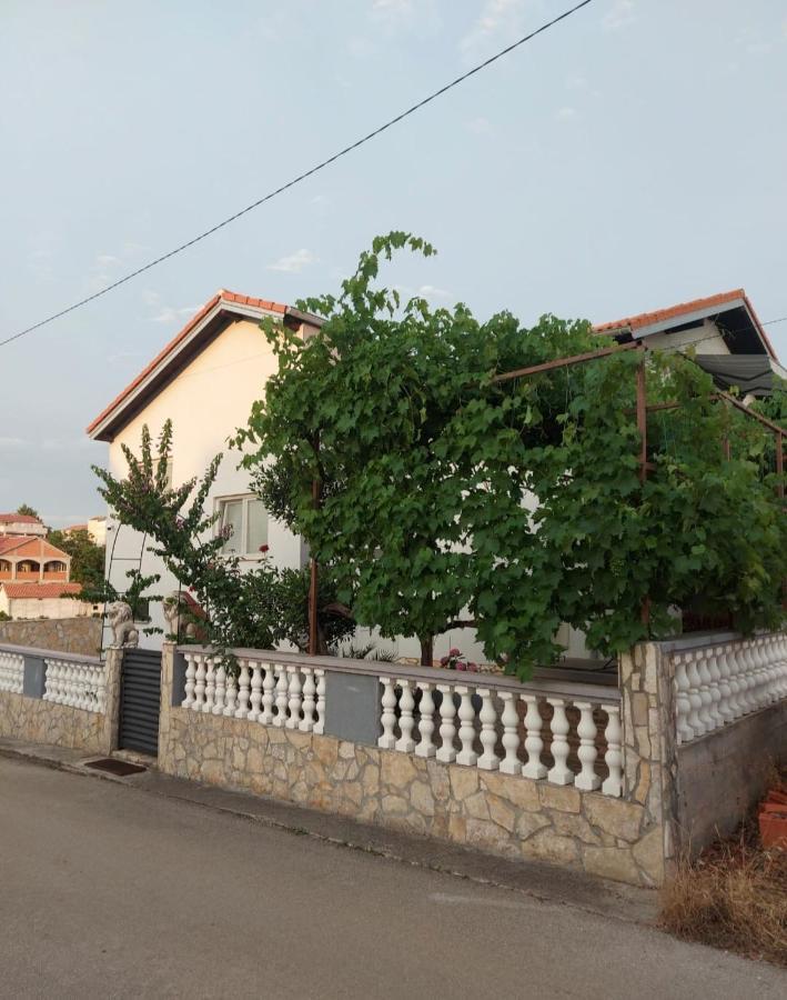 Ferienwohnung Apartman Petar Zadar Exterior foto